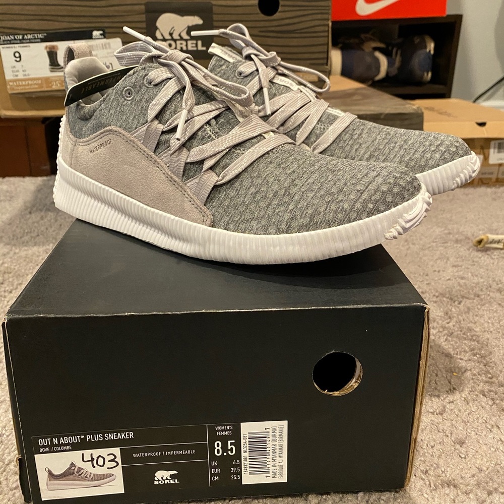NEW Sorel Out n About Plus